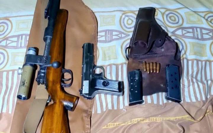 Поліцейські виявили у мешканця Київщини зброю та боєприпаси