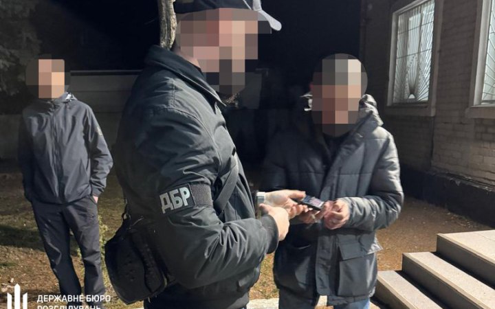 Керівника групи районного ТЦК підозрюють у побитті 60-річного чоловіка під час спроби мобілізації