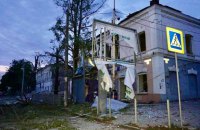 Уночі ворог обстріляв Дніпропетровщину: пошкоджені будинки, навчальні заклади, амбулаторія
