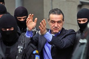 Президента "Стяуа" приговорили к трем годам тюрьмы