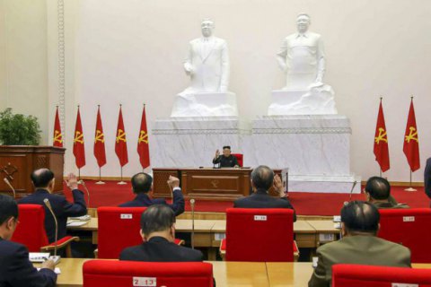 В Пхеньяне впервые за 36 лет открылся съезд Трудовой партии Кореи