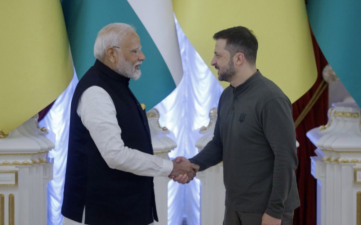 Зеленський обговорив з Прем'єром Індії Нарендрою Моді санкції проти Росії