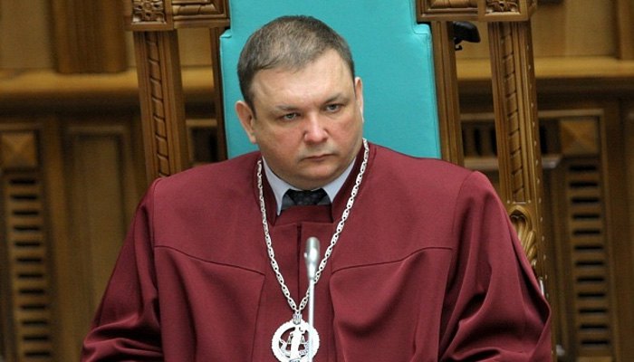Суддя КСУ Станіслав Шевчук під час засідання