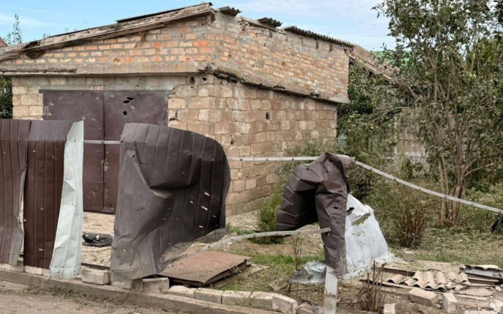 Через російські обстріли на Дніпропетровщині постраждали двоє цивільних