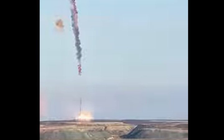 ЗМІ: у Росії під час запуску вибухнула міжконтинентальна ракета УР-100Н із бойовим блоком "Авангард"