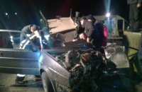 У Мукачевому п'яний поліцейський на авто врізався в стіну
