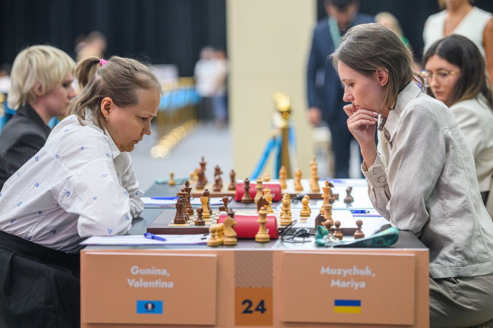 Марія Музичук (праворуч) виступає в рамках «Великої швейцарки»