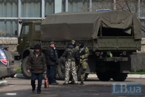 Транспортная колонна боевиков выдвинулась из Горловки в Енакиево