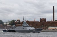 Китай прийняв два російські військові кораблі, відбудуться спільні навчання