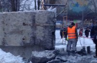 В Чернигове демонтировали оставшийся после памятника Ленина постамент