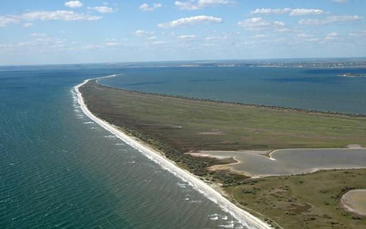 ВМС знищили ворожий склад боєприпасів ​на Кінбурнській косі 