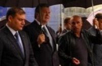 Добкин и Ярославский провели экскурсию для Януковича 