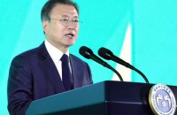 Колишнього президента Південної Кореї Мун Чже Іна звинуватили у хабарництві