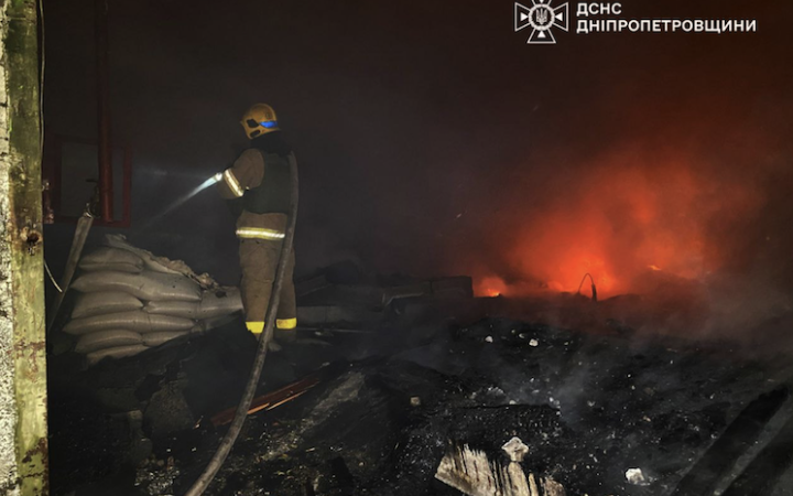 Росіяни атакували в Дніпрі підприємство 