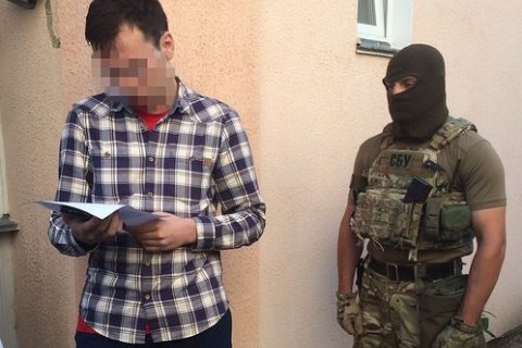 Суд заарештував обвинуваченого в державній зраді житомирського журналіста без права застави