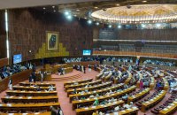 Новообрана нижня палата парламенту Пакистану провела перше засідання