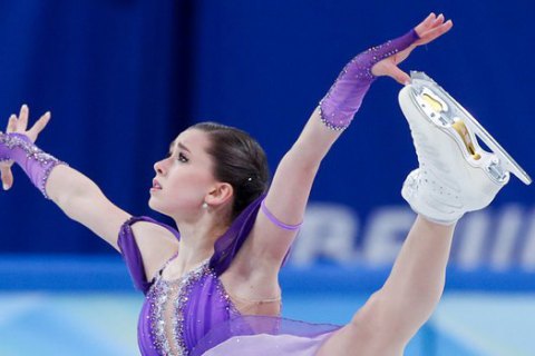Викрита в допінгу російська фігуристка Валієва виграла на Олімпіаді-2022 коротку програму