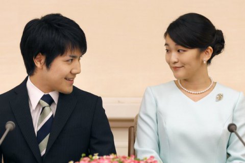 Принцеса Японії Мако відклала своє весілля