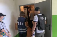 На Дніпропетровщині викрили чиновників, які "торгували" статусом учасника бойових дій 