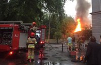 У метро "Арсенальная" в Киеве вспыхнул пожар