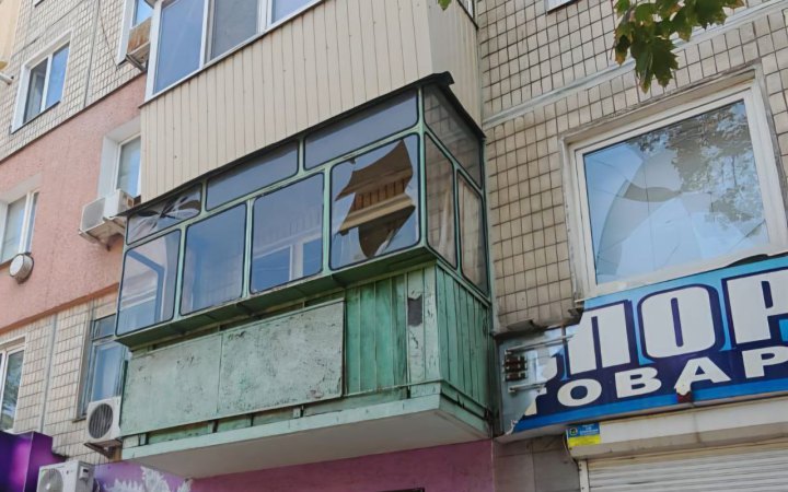 Росіяни атакували дві громади на Дніпропетровщині, троє людей постраждали