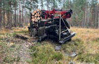 На Житомирщині на мінах підірвалися два авто: загинуло 5 людей, троє поранені