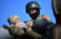 На Донбассе двое военных получили ранения, один - боевое травмирование 