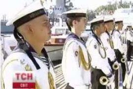Янукович: Зарплата офицеров ВМС Украины вырастет вдвое 