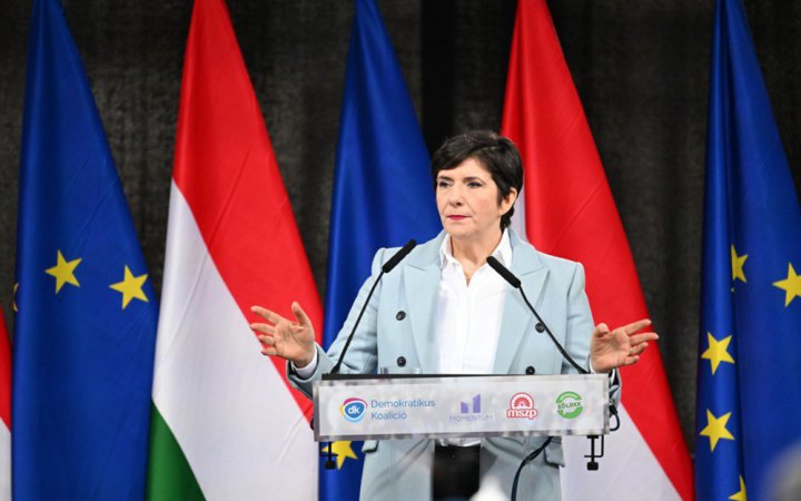 Угорська опозиція уклала угоду про співпрацю і хоче дострокових виборів