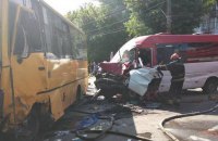 ​В Боярке столкнулись две маршрутки и легковой автомобиль, пострадали 26 человек