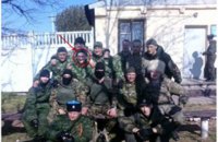 Полиция объявила в розыск участника "народной обороны" Крыма, помогавшего российским военным