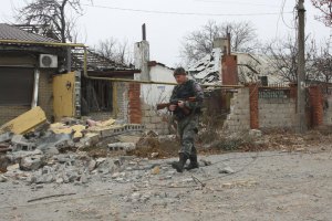 Бойовики посилили обстріли позицій українських військових, - штаб АТО