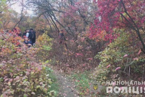 У лісосмузі біля Одеси знайшли мертвою 14-річну дівчину, затримано неповнолітнього (оновлено)