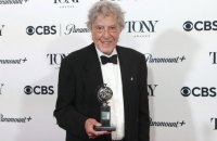 У віці 88 років помер британський драматург, володар «Оскара» та п’яти «Тоні» Том Стоппард