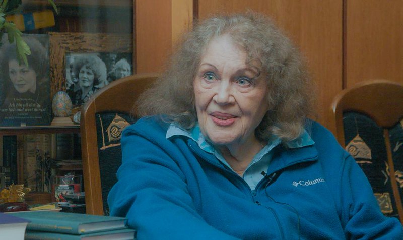 Ліна Костенко 