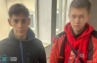 Правоохоронці затримали ще 13 ймовірних паліїв, які на замовлення ФСБ нищили об’єкти Укрзалізниці та військові авто