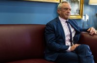 Міністр охорони здоров’я США Кеннеді-молодший знову заохочує американців робити те, що лякає лікарів