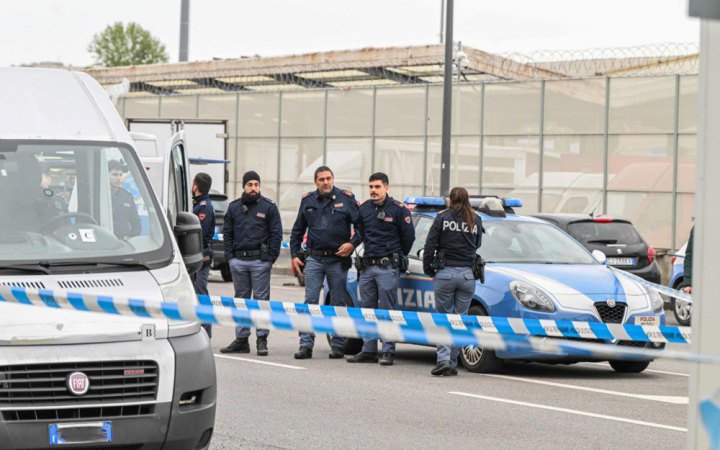 Італійська поліція провела рейд проти мафії: понад 100 затриманих