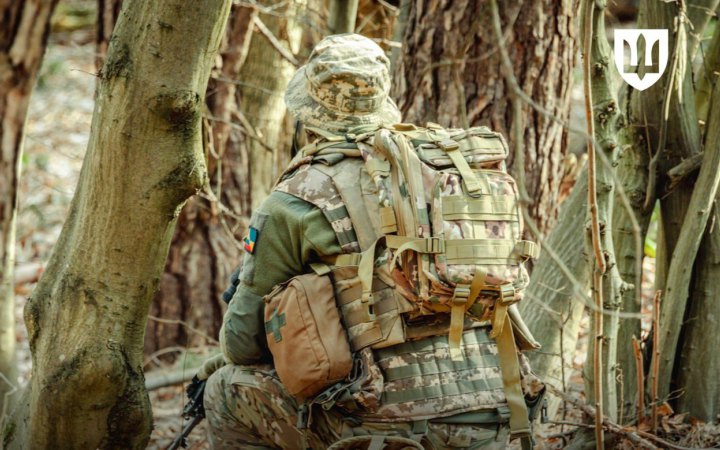 Зеленський підписав закон, за яким люди віком від 60 років можуть укласти контракт для служби в ЗСУ