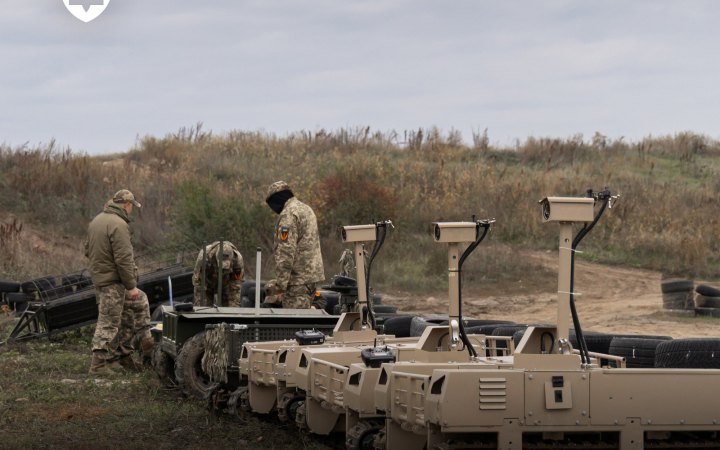 Міноборони дозволило школам з підготовки пілотів БПЛА готувати операторів наземних роботизованих комплексів