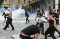 В Афинах анархисты напали на взвод спецназа