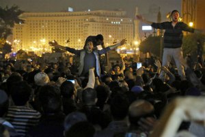 В Каире протесты разогнали танками: 2 погибших