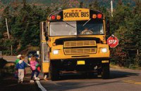 В США перевернулся автобус со школьниками