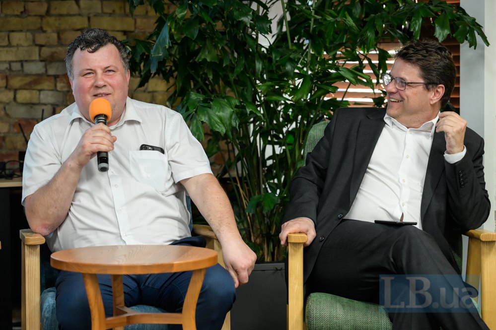 Володимир Бугров (ліворуч) і Михайло Винницький