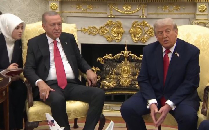 Трамп вважає Ердогана здатним допомогти зупинити війну в Україні