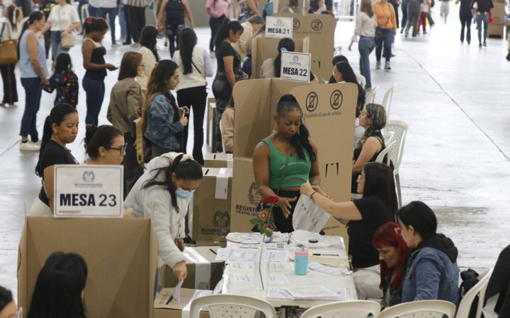 Вибори в Колумбії: лівий блок президента Петро зберігає позиції в розділеному Конгресі
