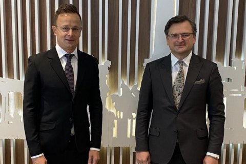 Министр иностранных дел Венгрии пообещал приехать на Донбасс