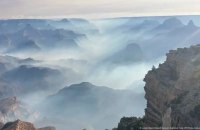 Через лісові пожежі з Великого Каньйону в Аризоні евакуйовують людей