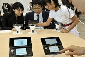 Японцы купили более 4 миллионов консолей 3DS