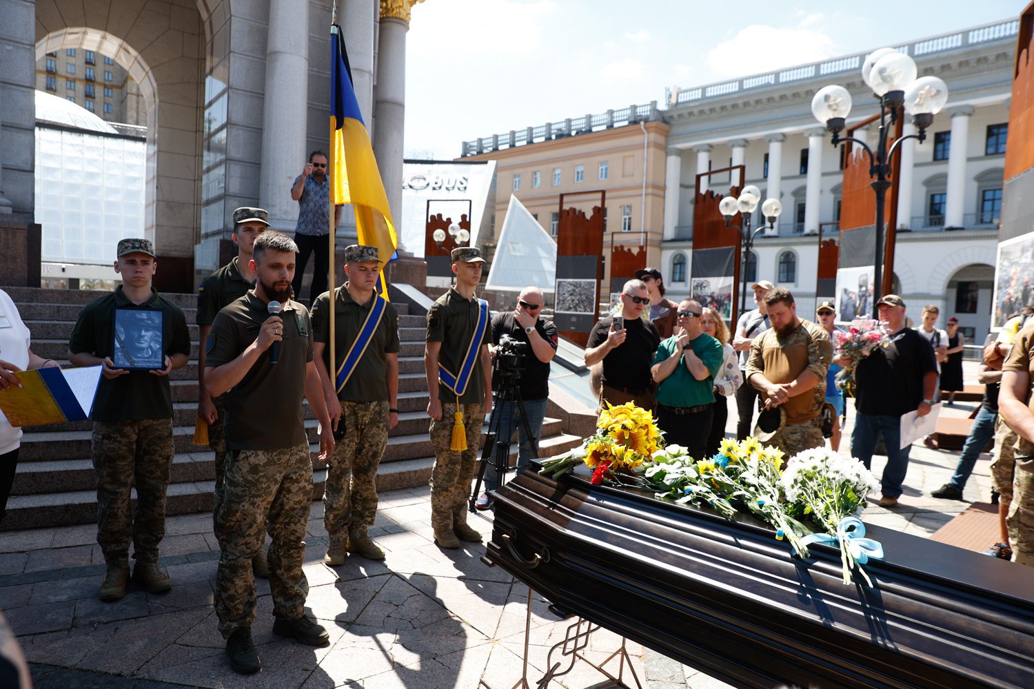 Прощання із бойовим медиком із Великобританії Пітером Фуше у Києві, 6 липня 2024 року